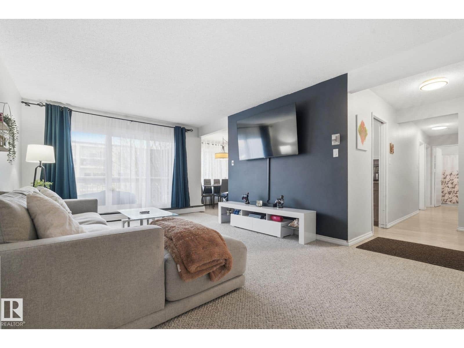 #205 11440 40 ave NW - Photo 2 of 29, Edmonton, Alberta