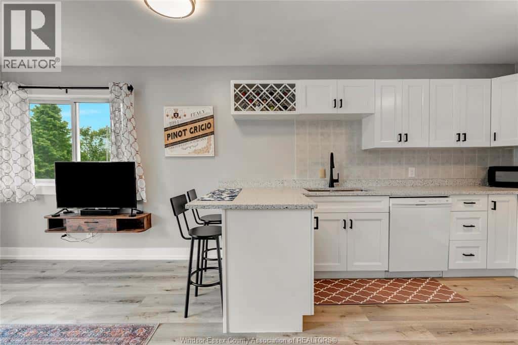 44 ROBSON ROAD Unit# 216 — Leamington, Ontario - Photo 5 of 33