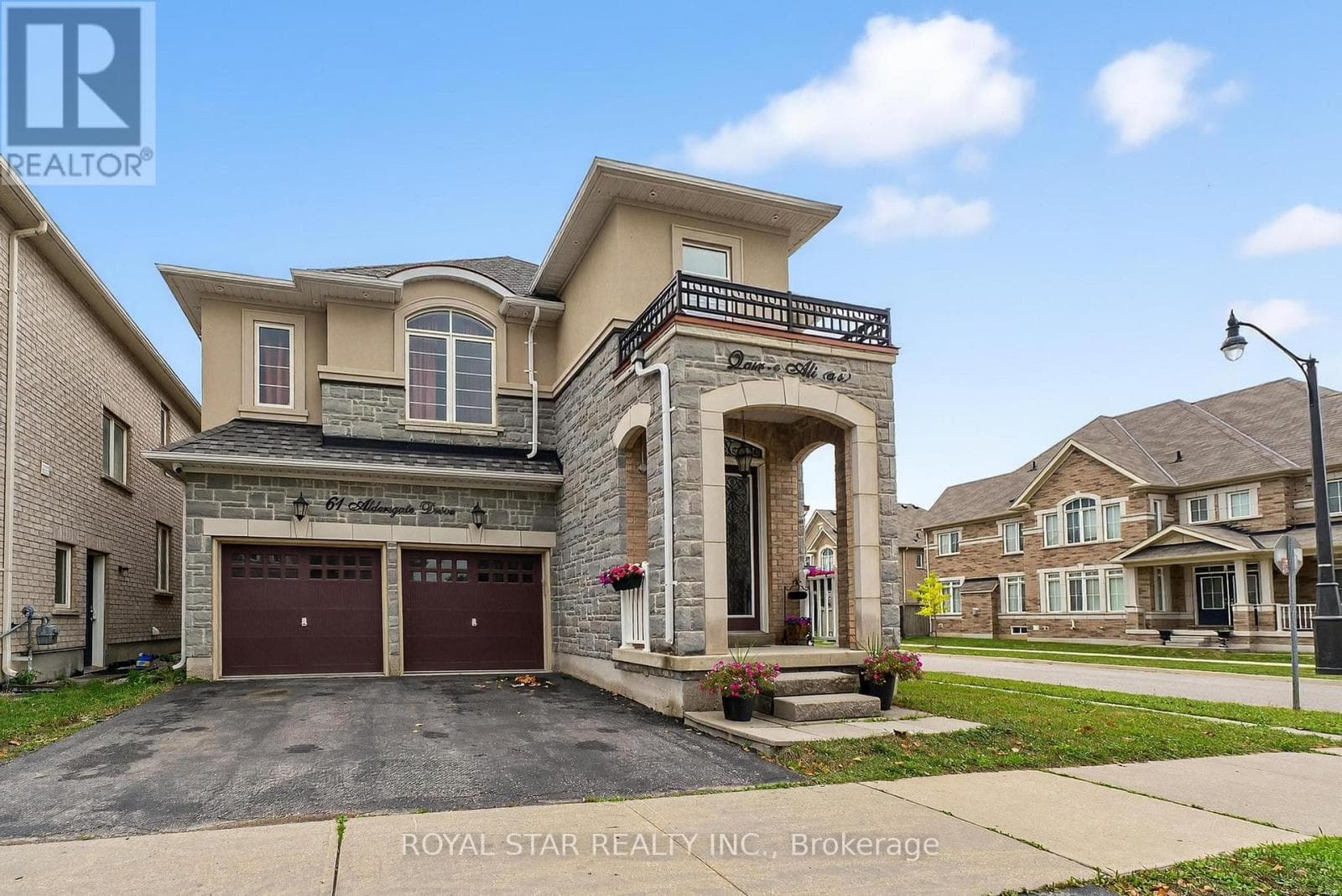 61 ALDERSGATE DRIVE — Brampton (Northwest Brampton), Ontario - Main photo