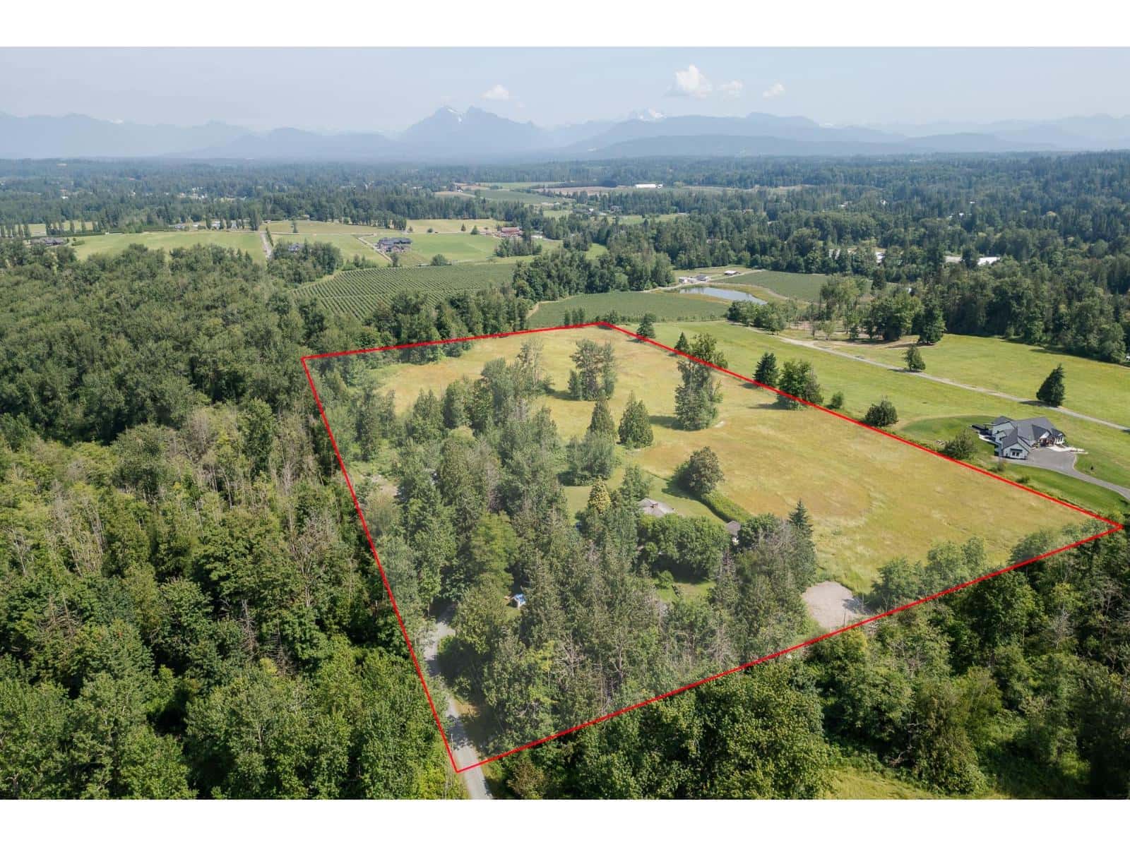 22801 48 AVENUE — Langley, British Columbia - Photo 2 of 35