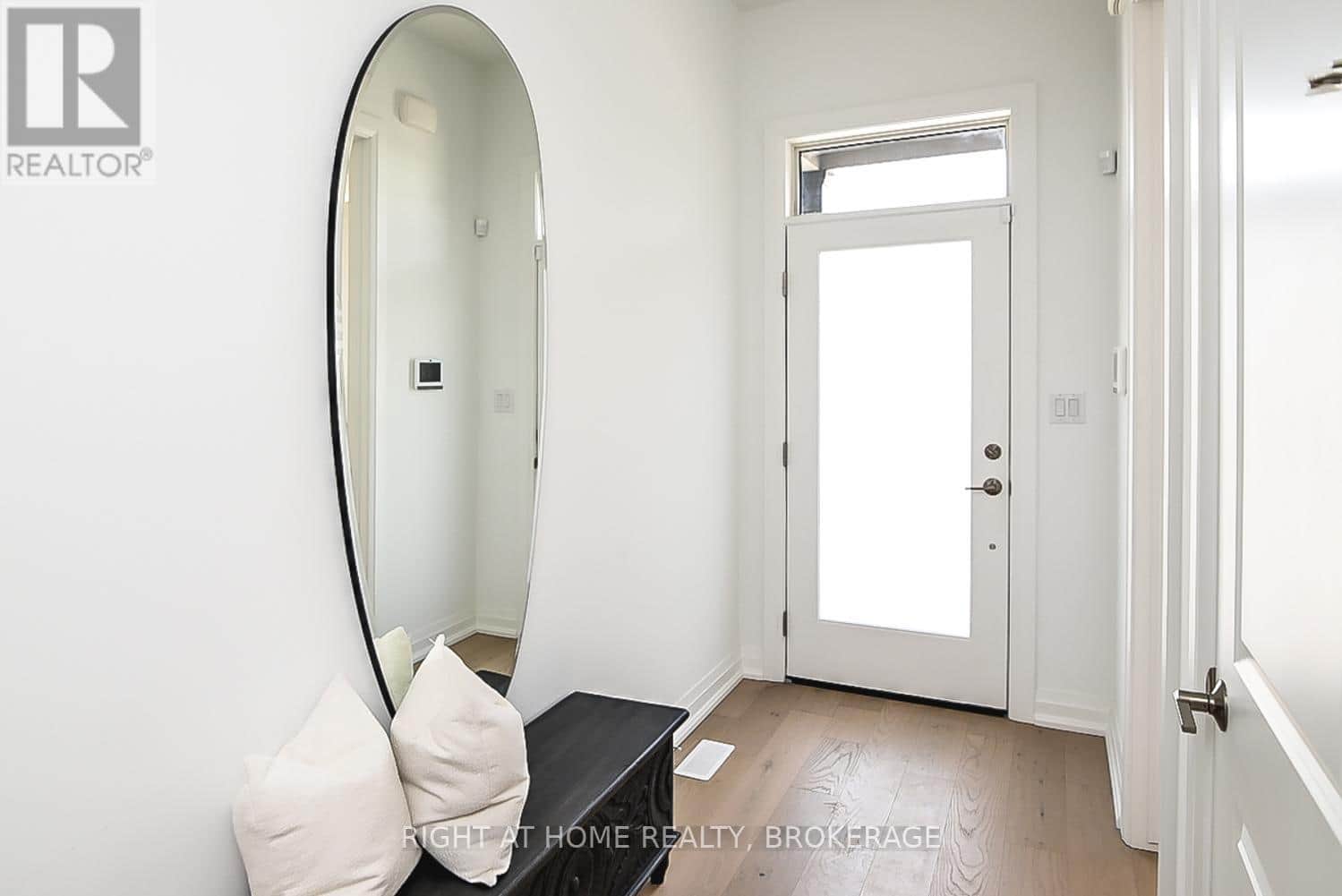 7 - 3318 WEINBRENNER ROAD - Photo 3 of 32, Niagara Falls (Chippawa), Ontario