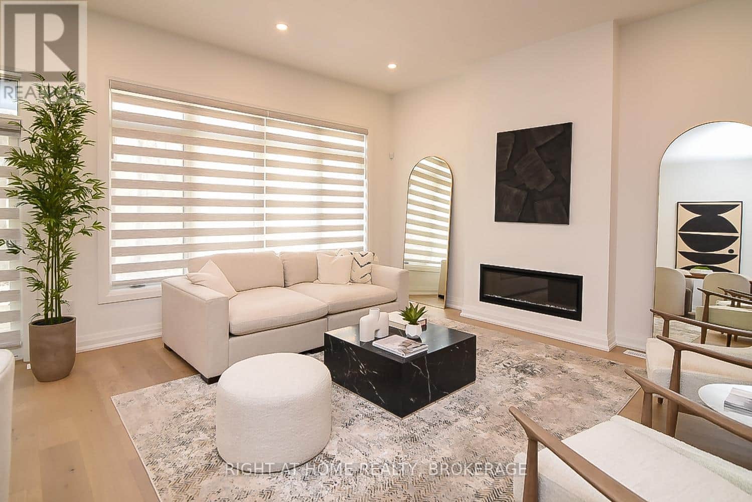 7 - 3318 WEINBRENNER ROAD - Photo 4 of 32, Niagara Falls (Chippawa), Ontario