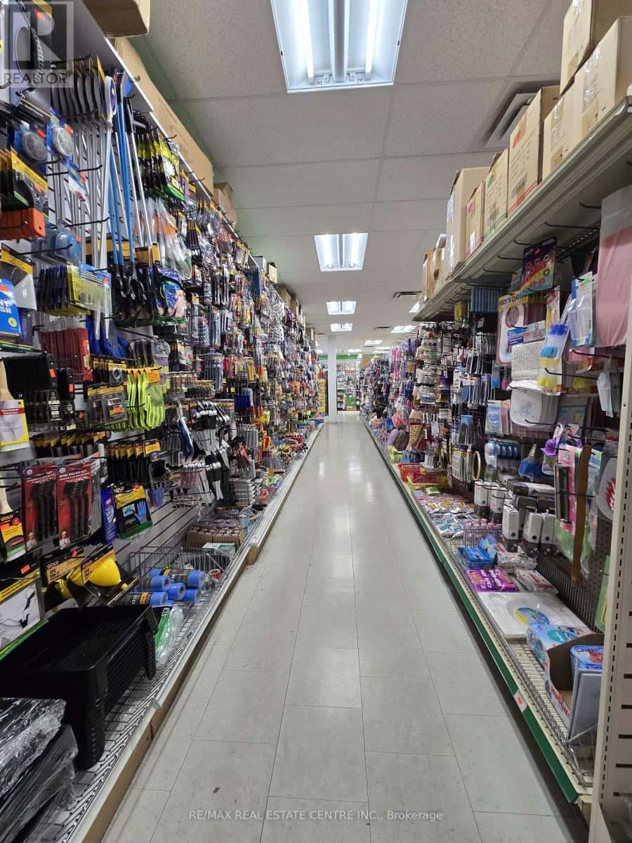 800 - 115 CHRISTOPHER DRIVE — Cambridge, Ontario - Photo 4 of 12