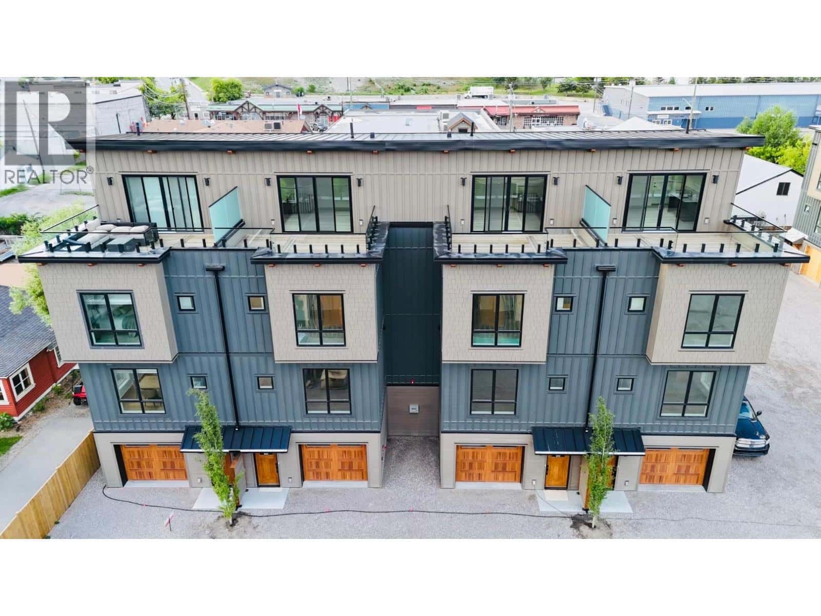 510 14TH Street Unit# 304 — Invermere, British Columbia - Photo 2 of 47