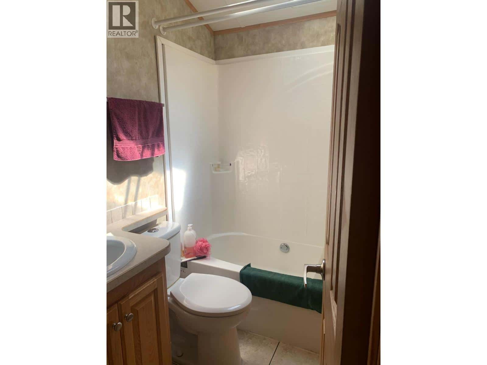 3980 Squilax Anglemont Road Unit# 50 — Scotch Creek, British Columbia - Photo 4 of 10