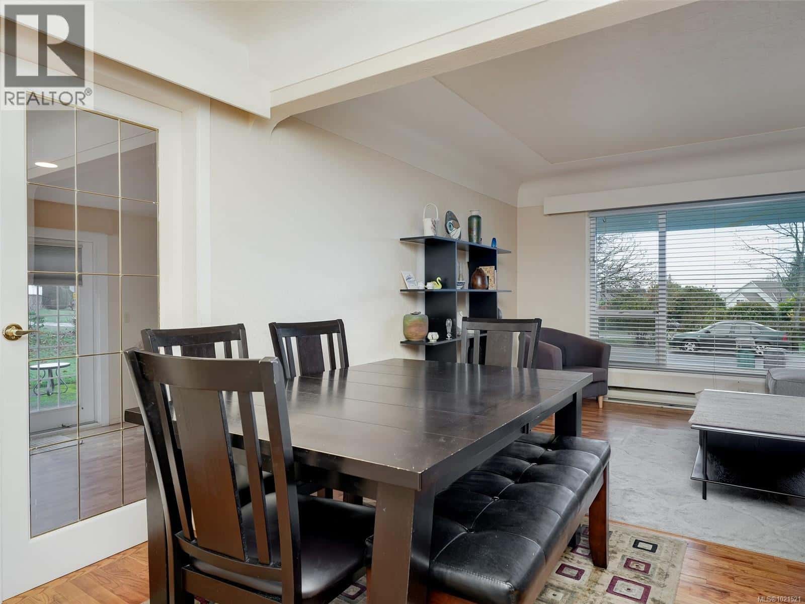 3201 Frechette St — Saanich, British Columbia - Photo 5 of 25