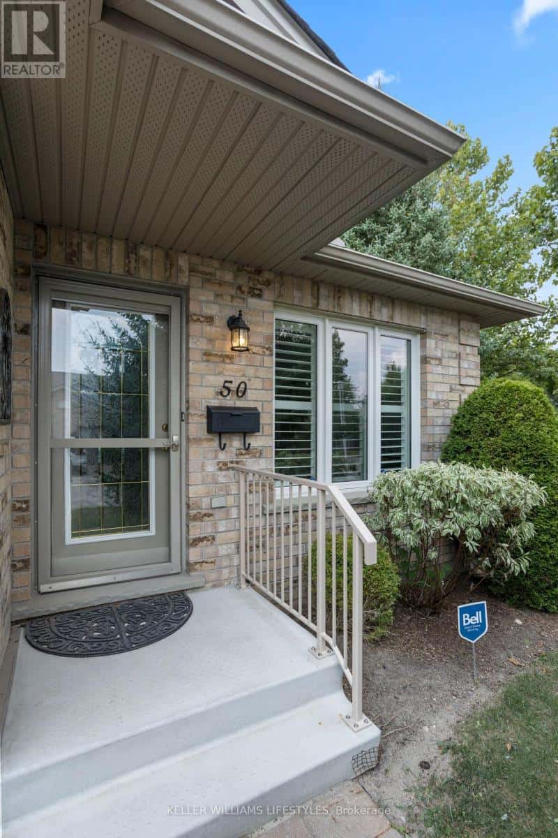 50 - 869 WHETHERFIELD STREET — London North (North M), Ontario - Photo 2 of 37