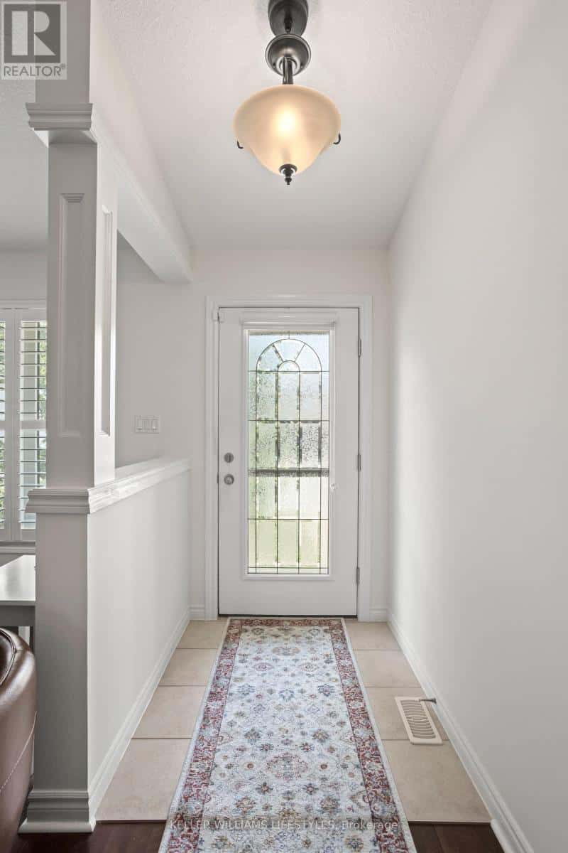 50 - 869 WHETHERFIELD STREET — London North (North M), Ontario - Photo 4 of 37