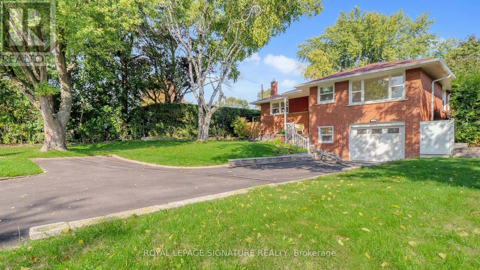 145 SLOANE AVENUE — Toronto (Victoria Village), Ontario - Photo 3 of 36