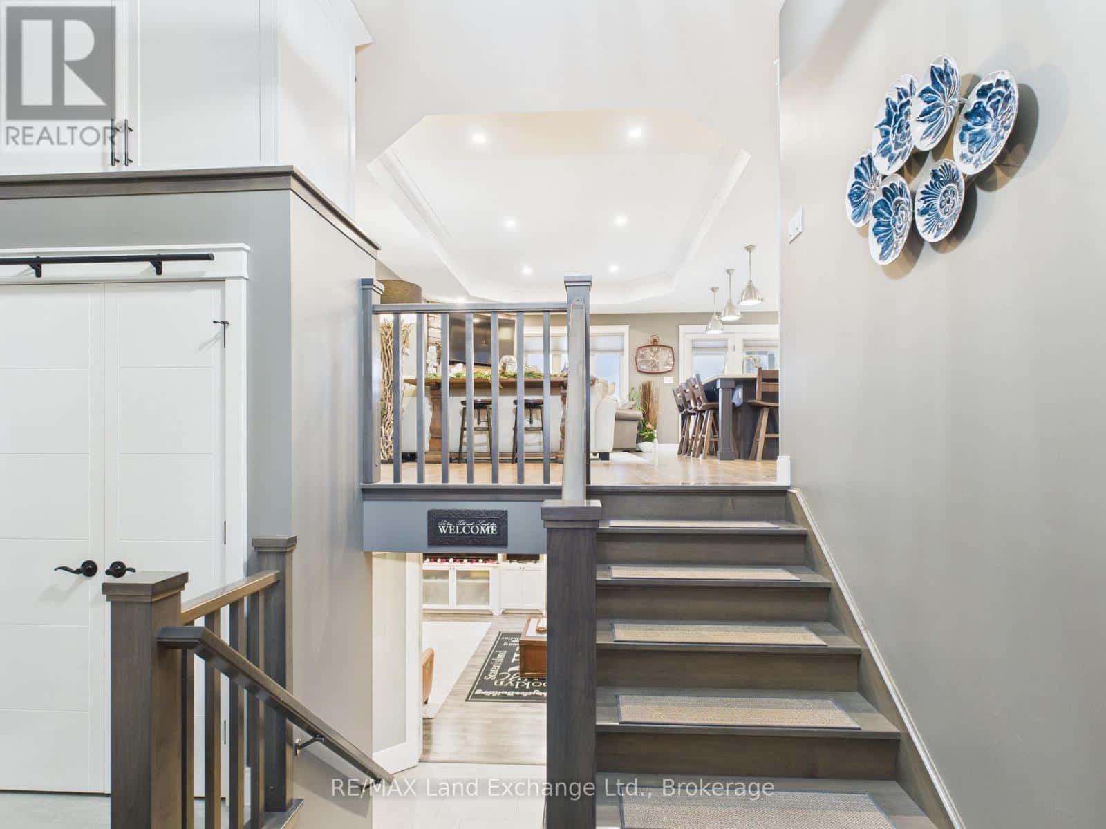 756 REYNOLDS DRIVE — Kincardine, Ontario - Photo 4 of 30