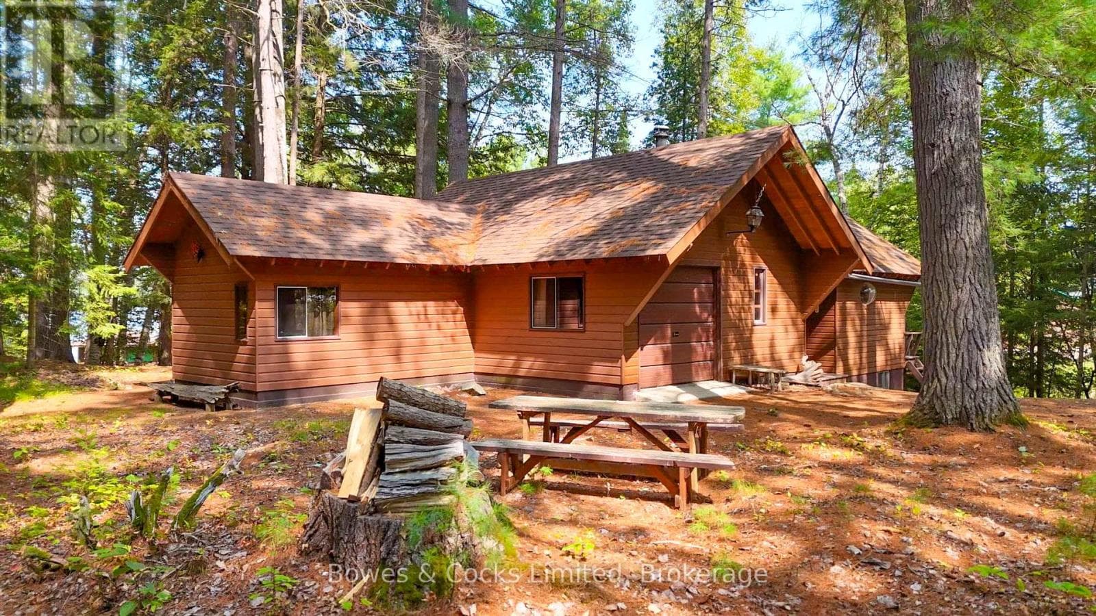 915 MADAWASKA RIVER DRIVE — Madawaska Valley, Ontario - Main photo