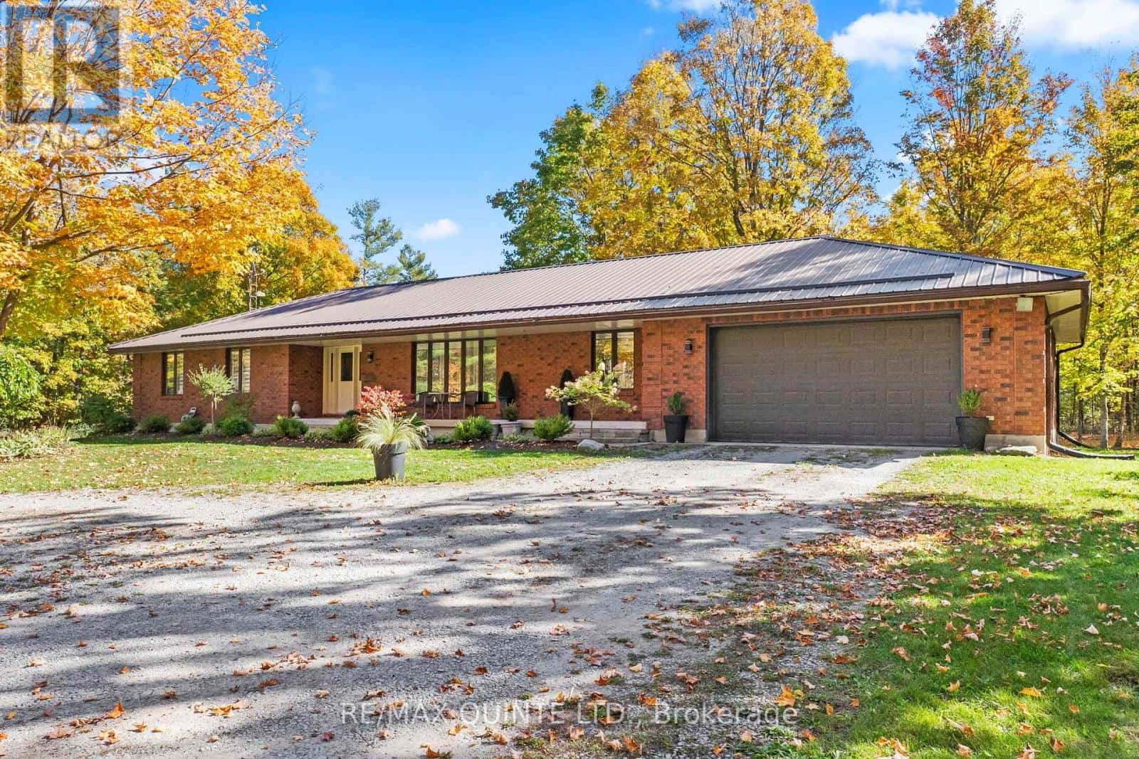 1140 SOMERVILLE 3RD CONCESSION — Kawartha Lakes (Somerville), Ontario - Photo 4 of 50