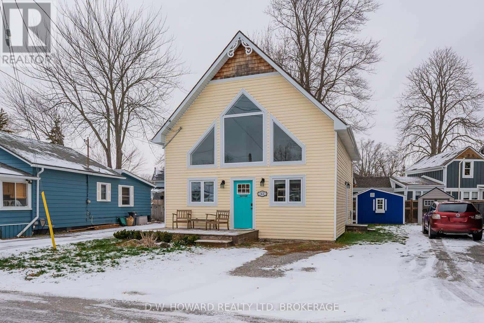 12 LOOMIS CRESCENT — Fort Erie (Crystal Beach), Ontario - Photo 2 of 43