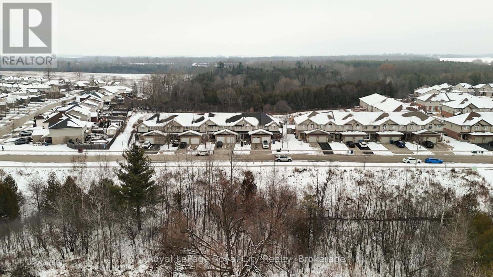 77 SEVERN DRIVE — Guelph (Grange Road), Ontario - Photo 3 of 28