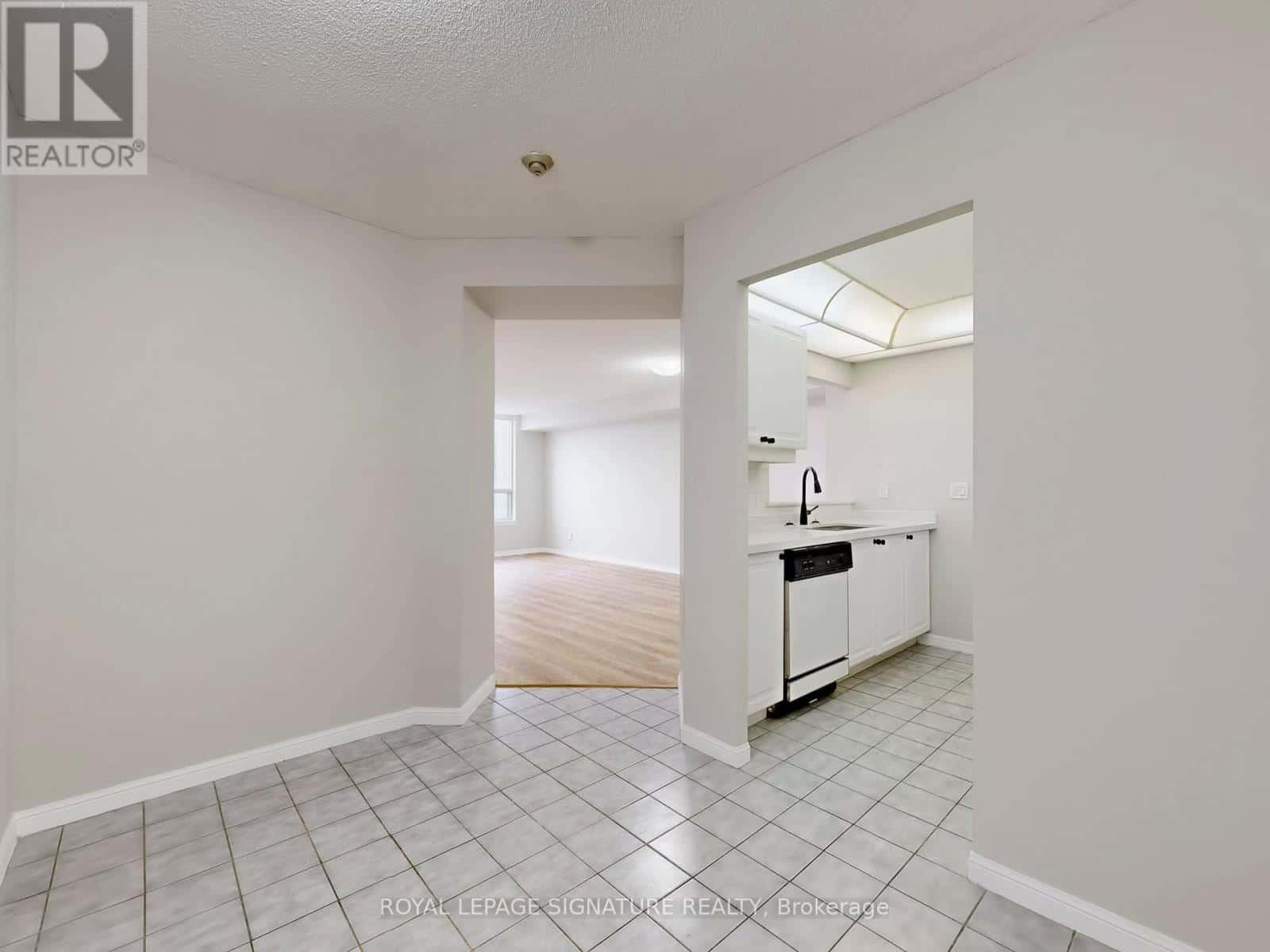 620 - 88 CORPORATE DRIVE — Toronto (Woburn), Ontario - Photo 5 of 25