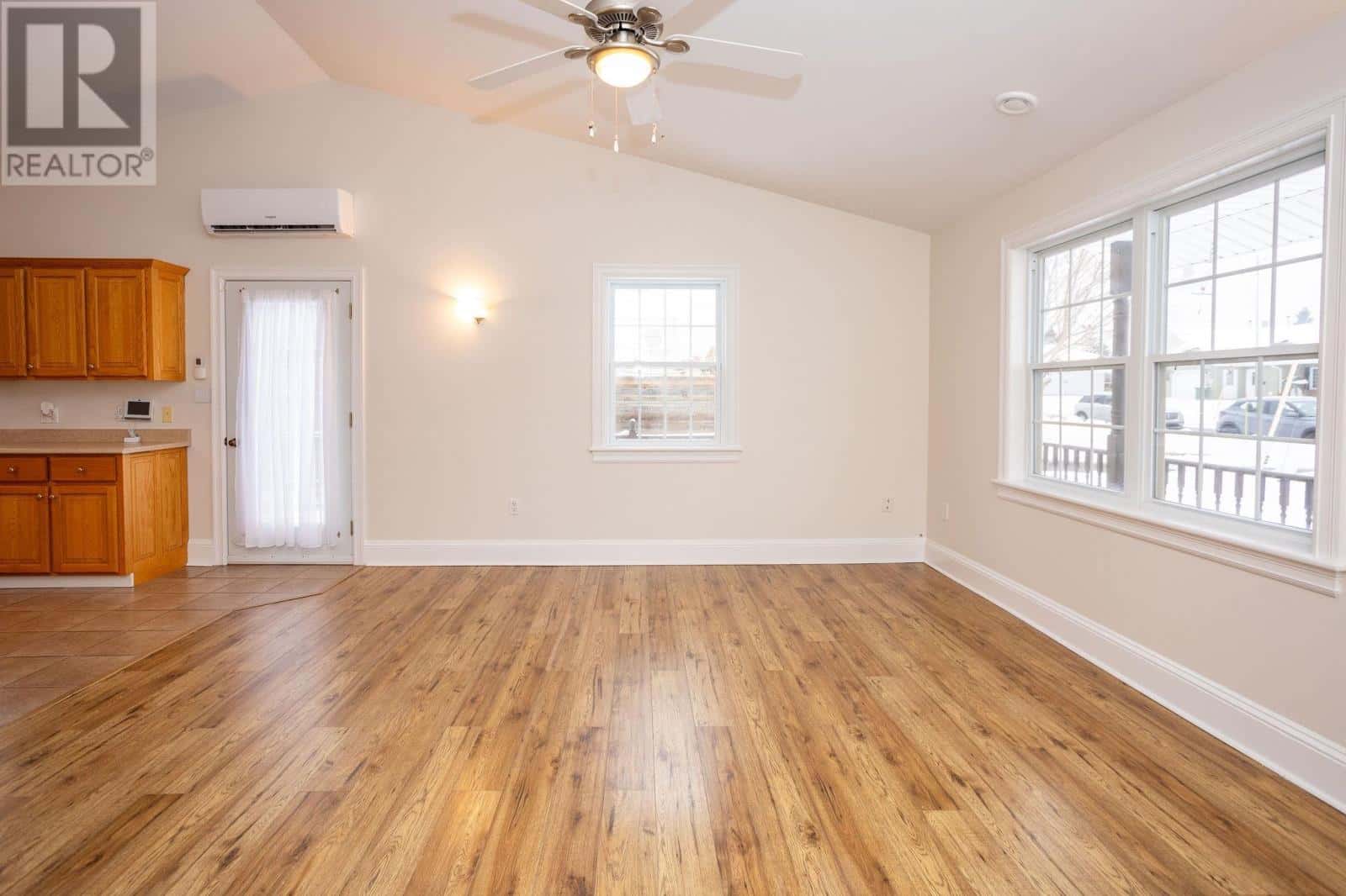 61 Marion Drive — Stratford, Prince Edward Island - Photo 3 of 33