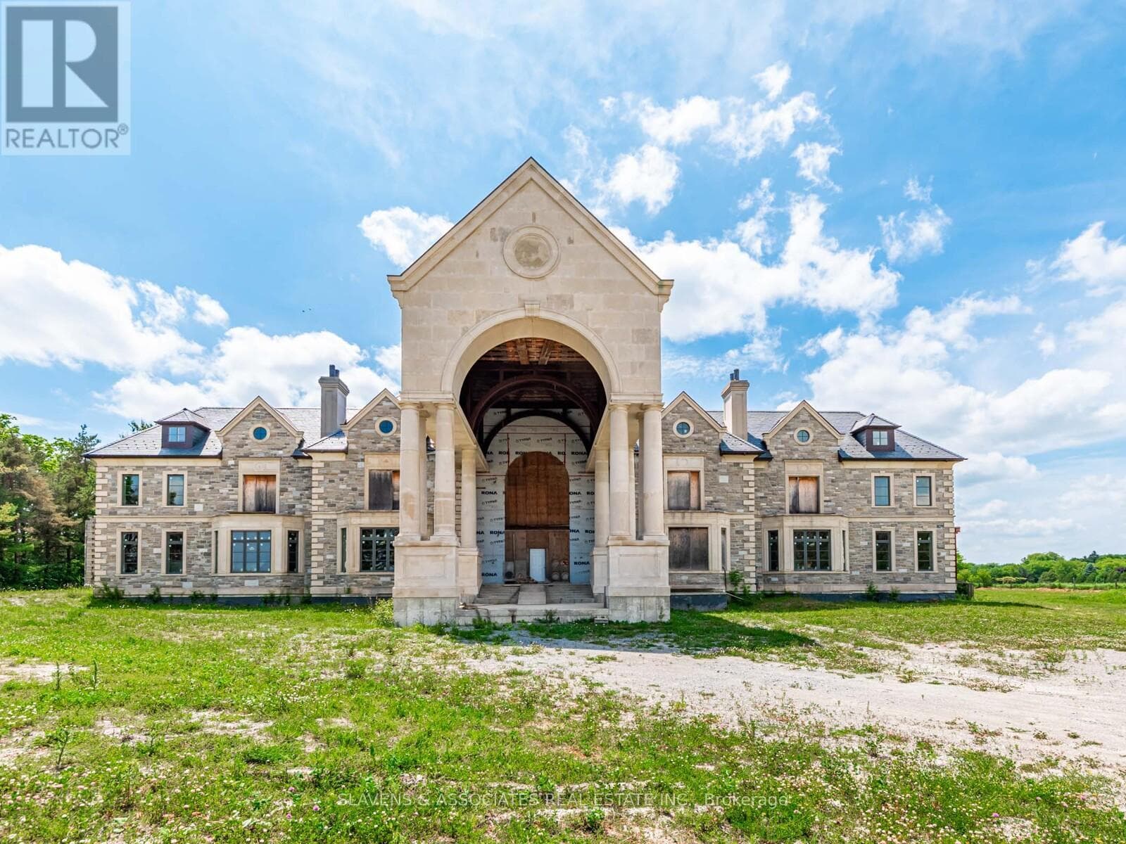 12068 MCCOWAN ROAD — Whitchurch-Stouffville, Ontario - Main photo