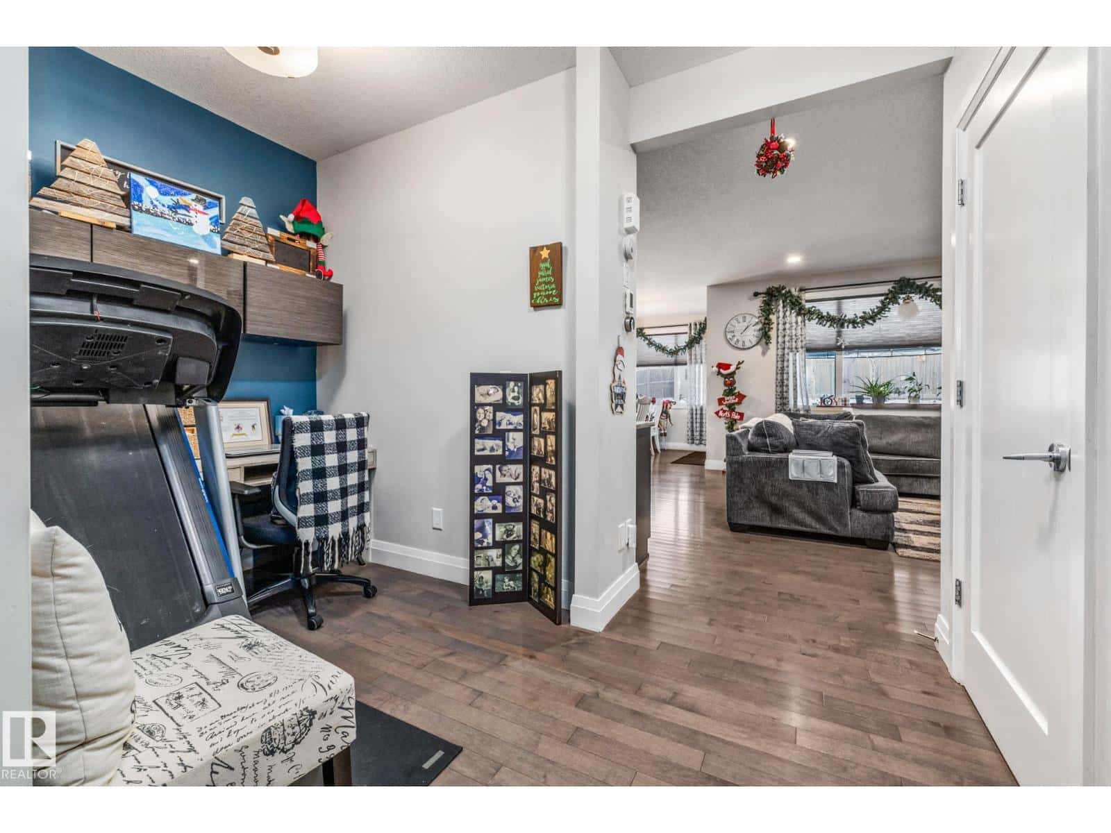 14 Spring BA — Spruce Grove, Alberta - Photo 4 of 48