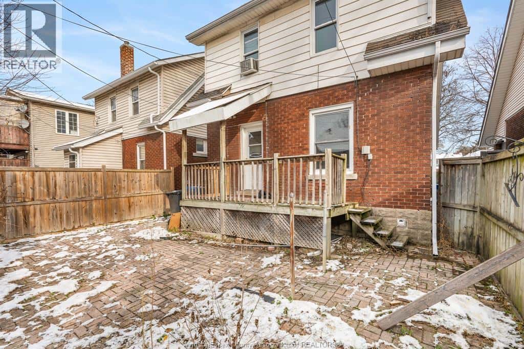 1575 CHURCH STREET — Windsor, Ontario - Photo 5 of 33