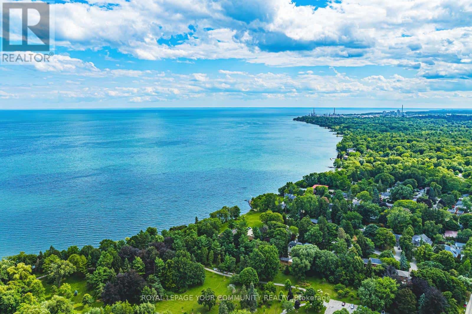 202 QUEEN STREET W — Mississauga (Port Credit), Ontario - Photo 4 of 50