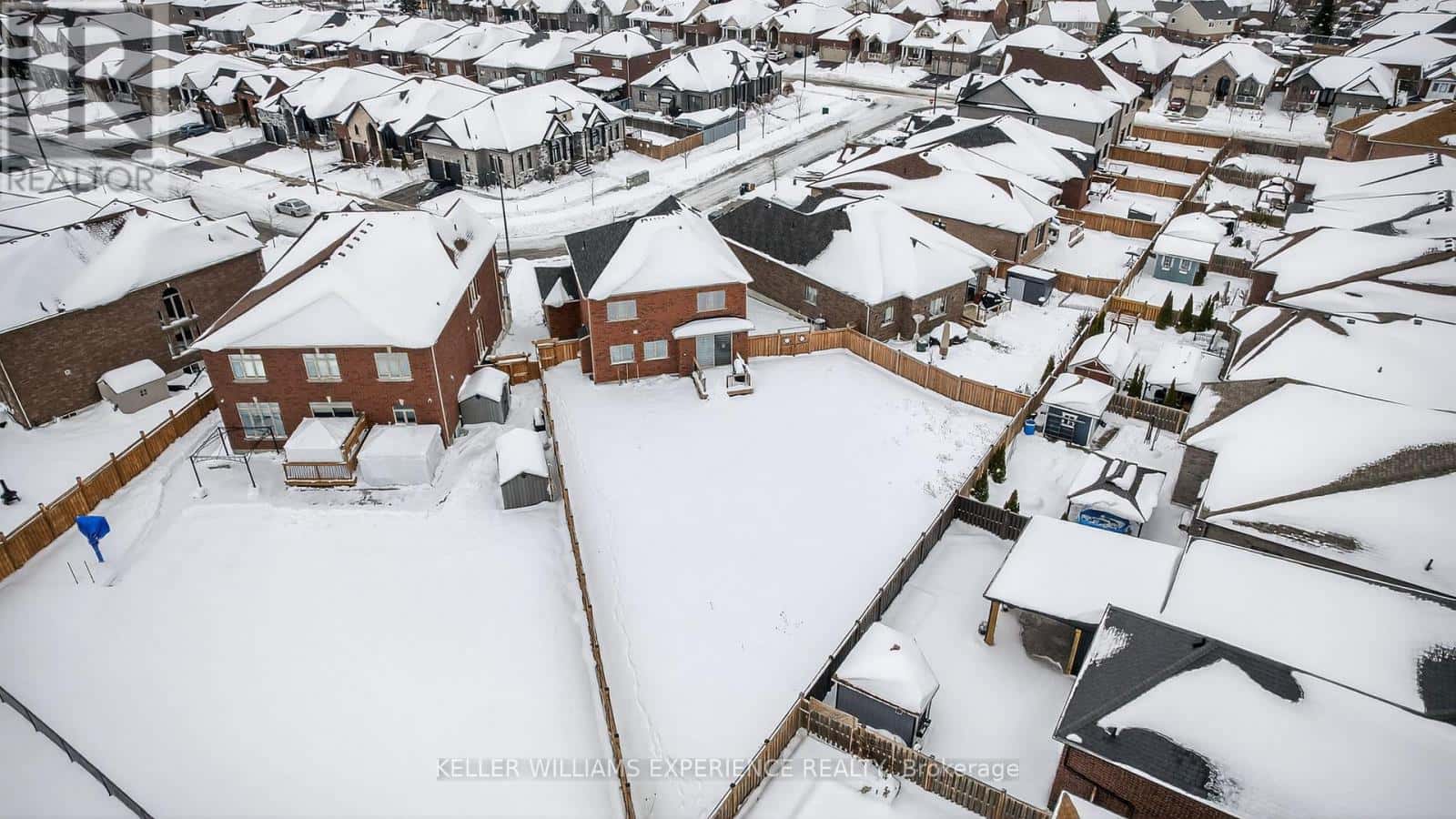 1606 RIZZARDO CRESCENT — Innisfil (Alcona), Ontario - Photo 2 of 25