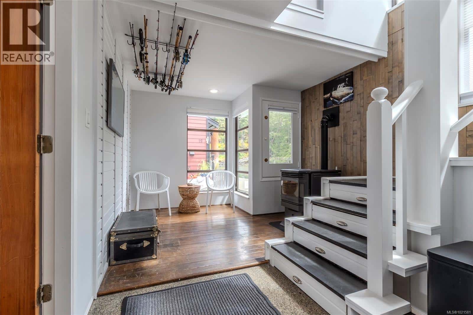 J17 6145 Genoa Bay Rd — Duncan, British Columbia - Photo 3 of 26