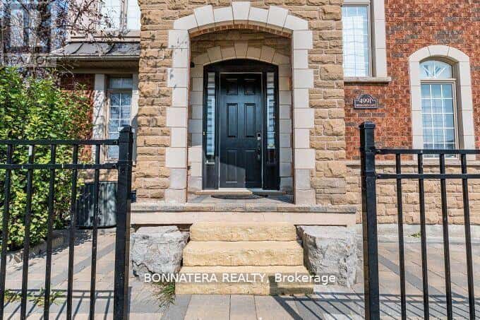 4991 MIDDLESEX GATE — Mississauga (Churchill Meadows), Ontario - Photo 4 of 40