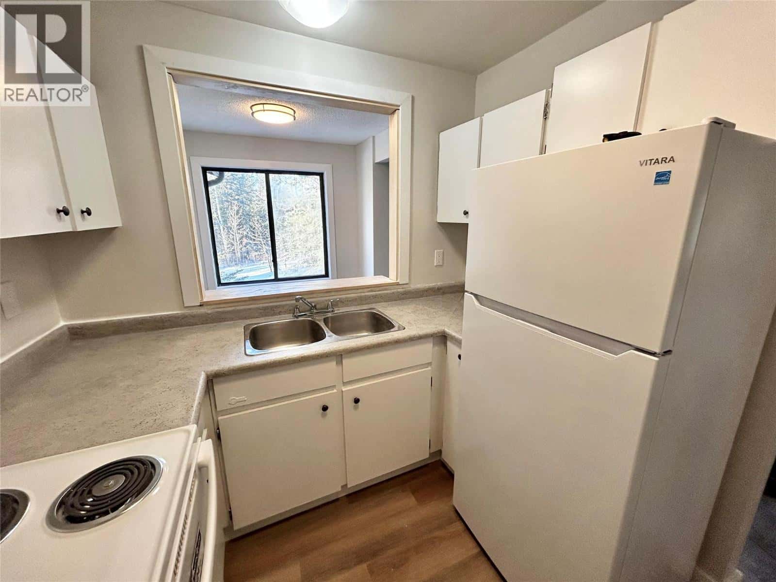 185 Chamberlain Crescent Unit# 313 — Tumbler Ridge, British Columbia - Photo 4 of 9