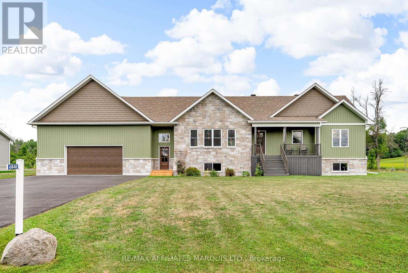 6840 LALONDE BOULEVARD — South Glengarry, Ontario - Photo 4 of 42