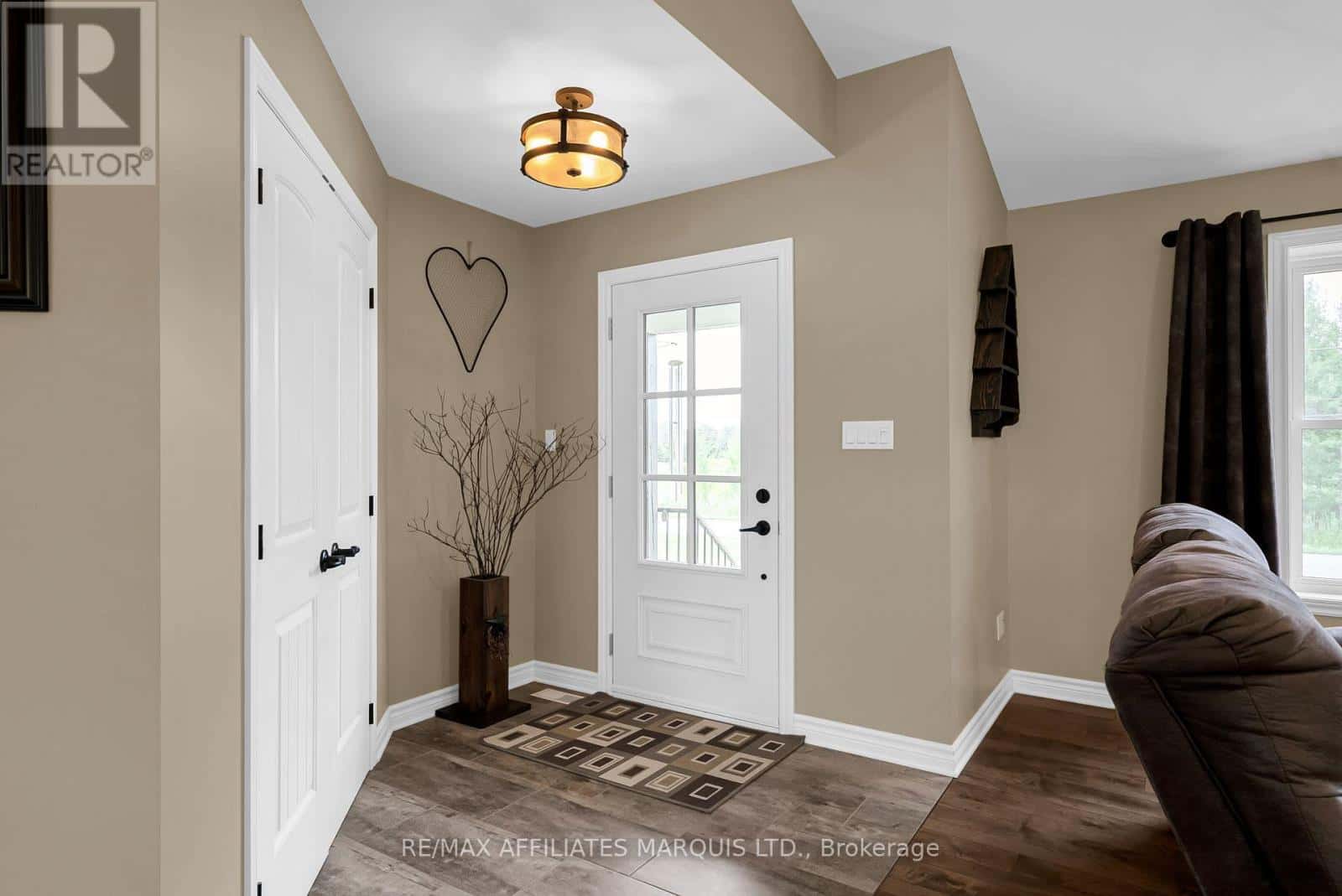 6840 LALONDE BOULEVARD — South Glengarry, Ontario - Photo 5 of 42