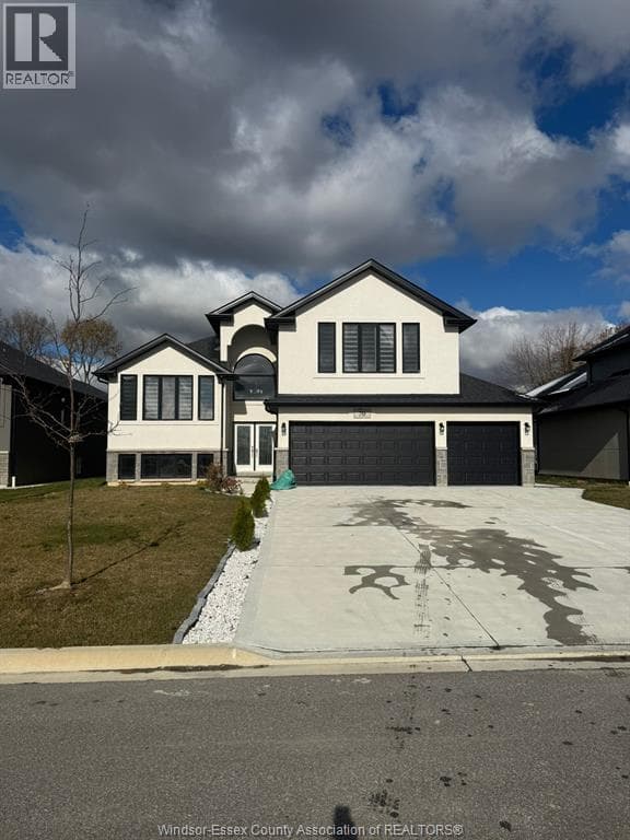 70 NOBLE Unit# UPPER — Amherstburg, Ontario - Main photo