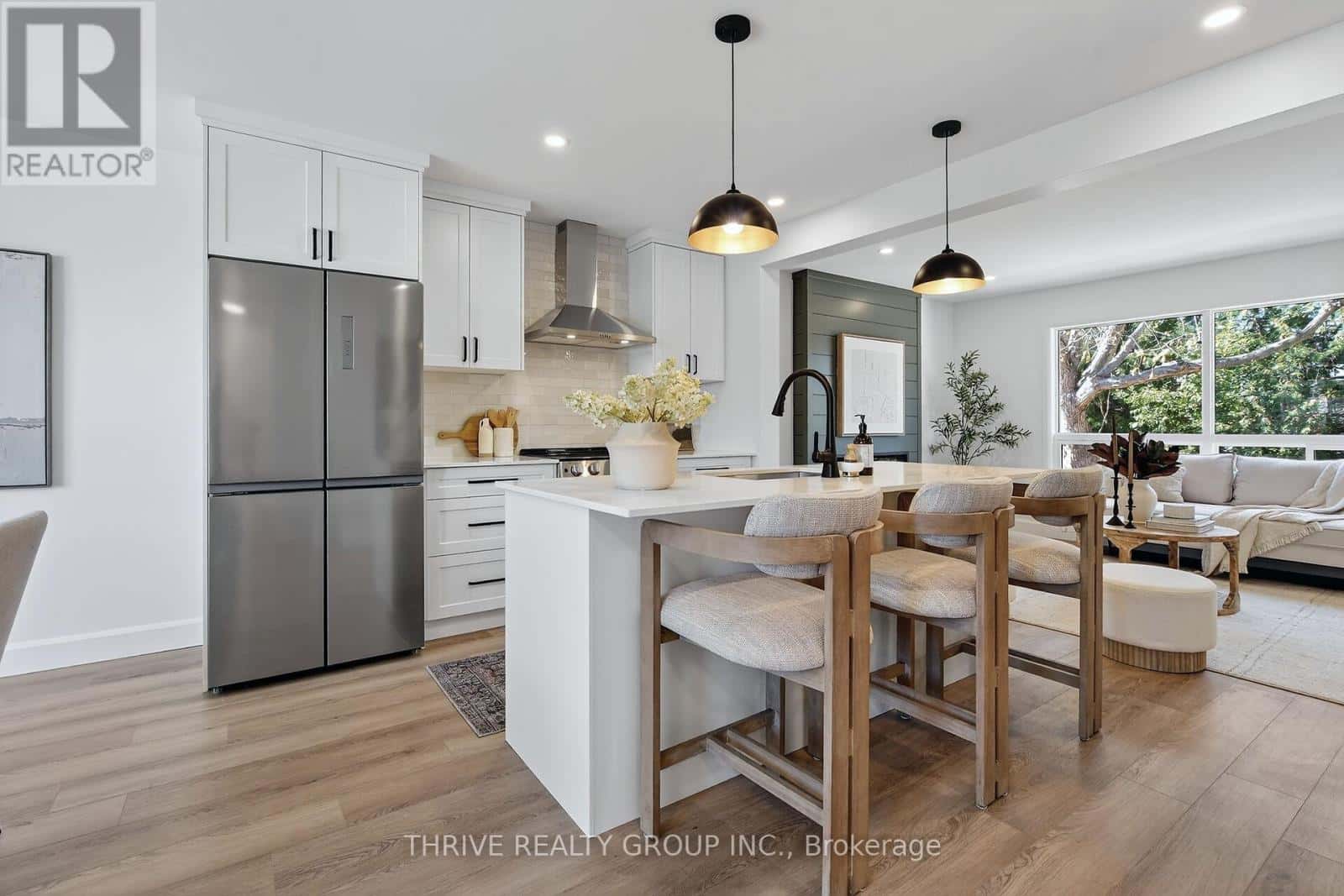 27 - 35 WATERMAN AVENUE — London South (South R), Ontario - Photo 5 of 31