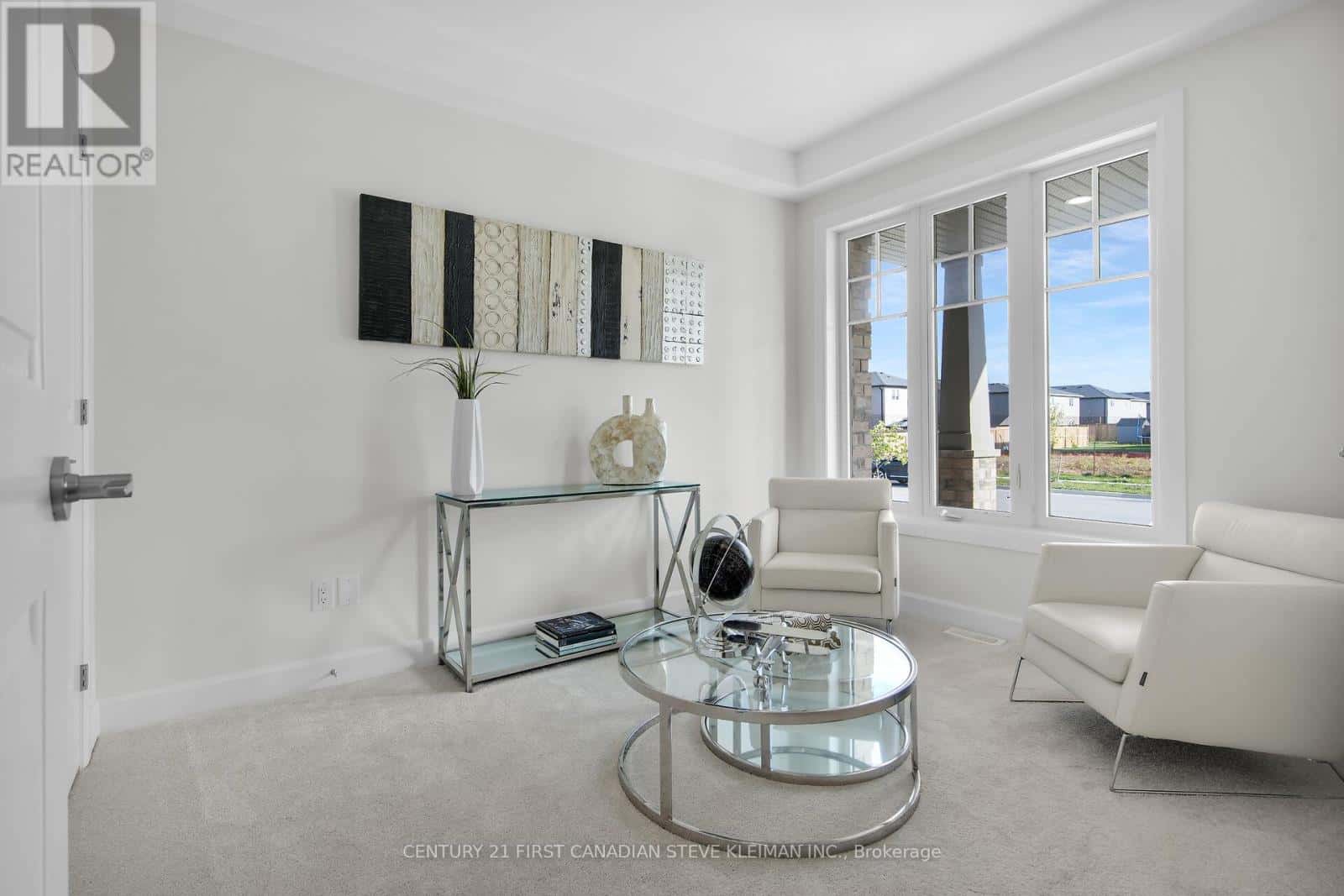 2668 BUROAK DRIVE — London North (North S), Ontario - Photo 3 of 37