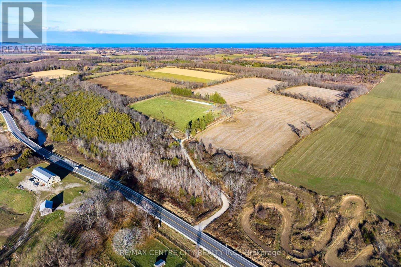 PT LT 11 CONC 7 — Meaford, Ontario - Photo 3 of 17