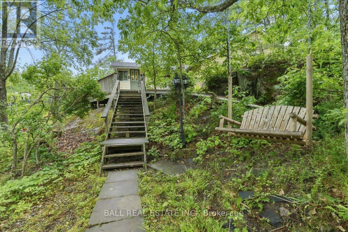 3559 HARBOUR POINT LANE — Selwyn, Ontario - Photo 3 of 50