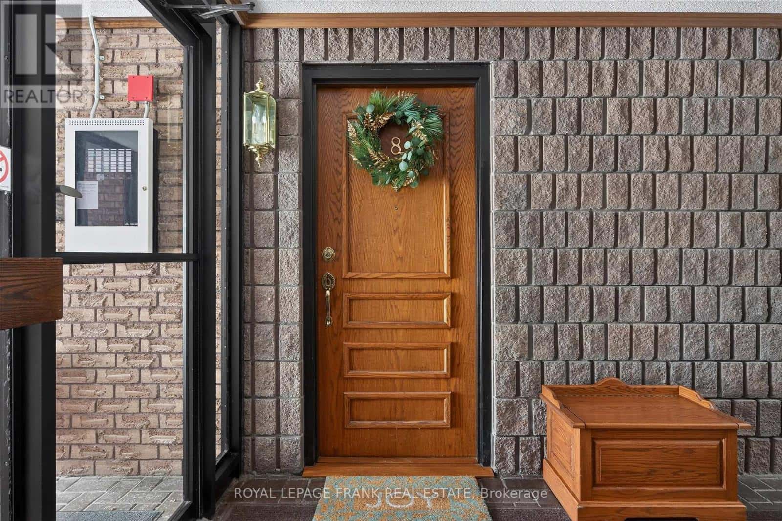 8 - 615 WHITAKER STREET — Peterborough (Ashburnham Ward 4), Ontario - Photo 4 of 30