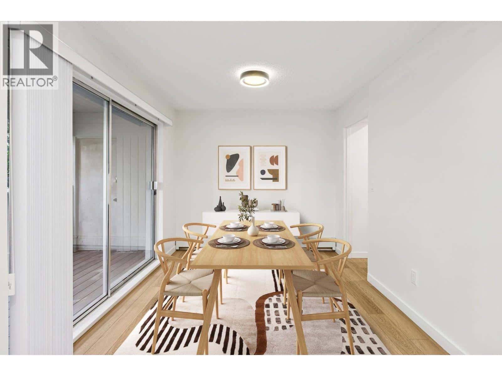 879 WESTVIEW CRESCENT — North Vancouver, British Columbia - Photo 5 of 28