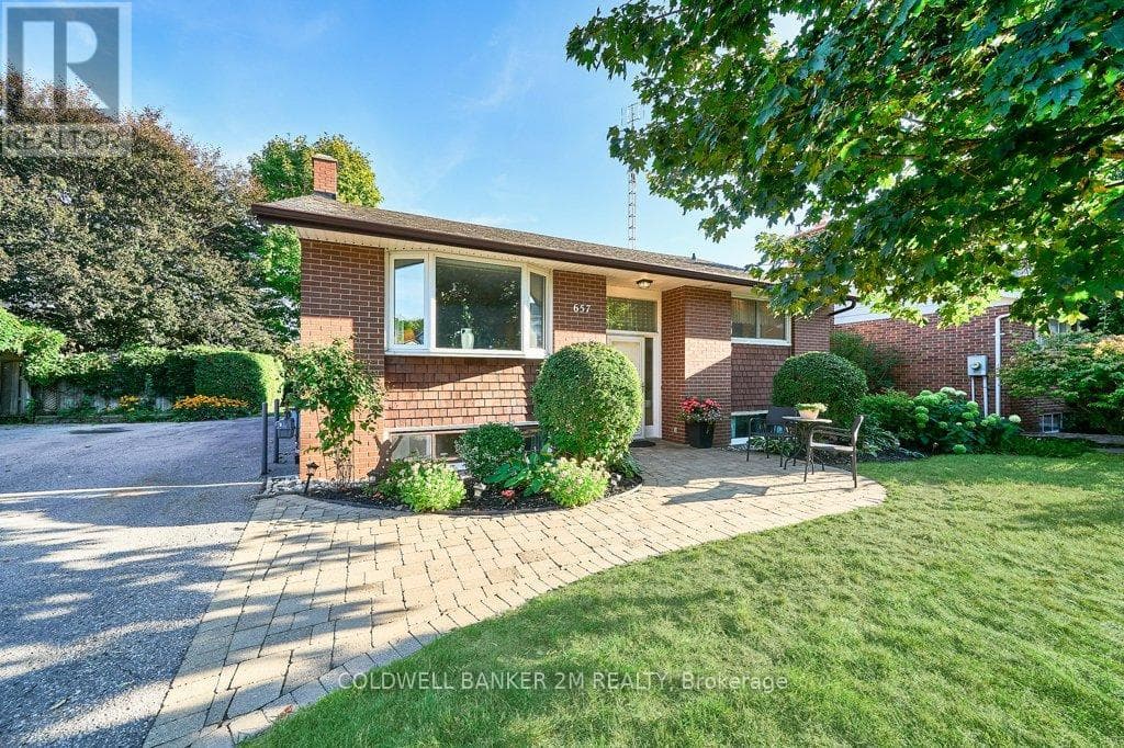 657 BALMORAL DRIVE — Oshawa (McLaughlin), Ontario - Main photo