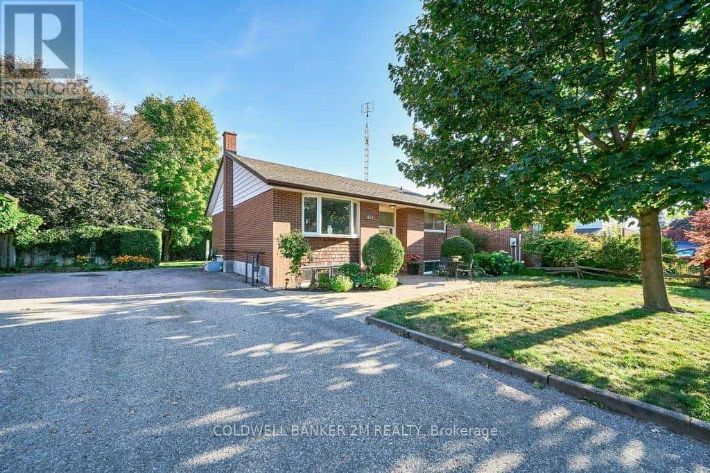 657 BALMORAL DRIVE — Oshawa (McLaughlin), Ontario - Photo 3 of 45