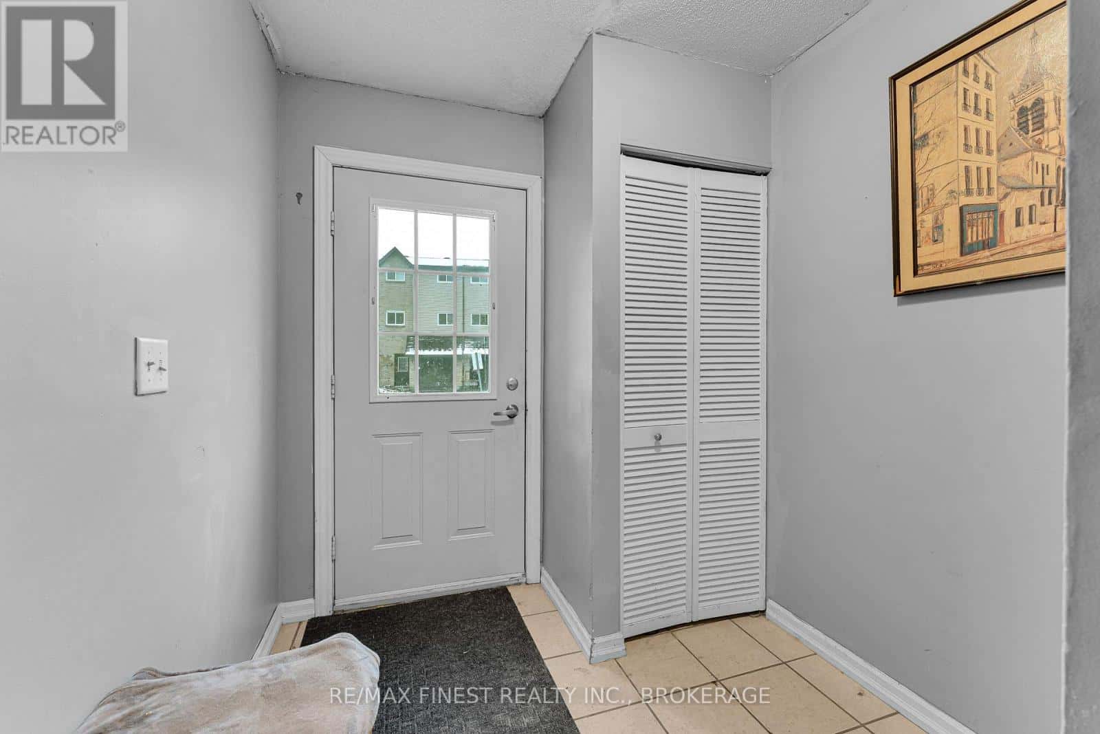 1101 CRAIG LANE — Kingston (South of Taylor-Kidd Blvd), Ontario - Photo 2 of 41