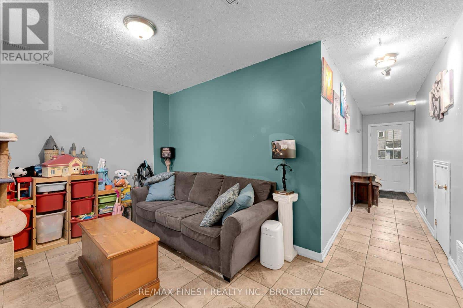 1101 CRAIG LANE — Kingston (South of Taylor-Kidd Blvd), Ontario - Photo 4 of 41