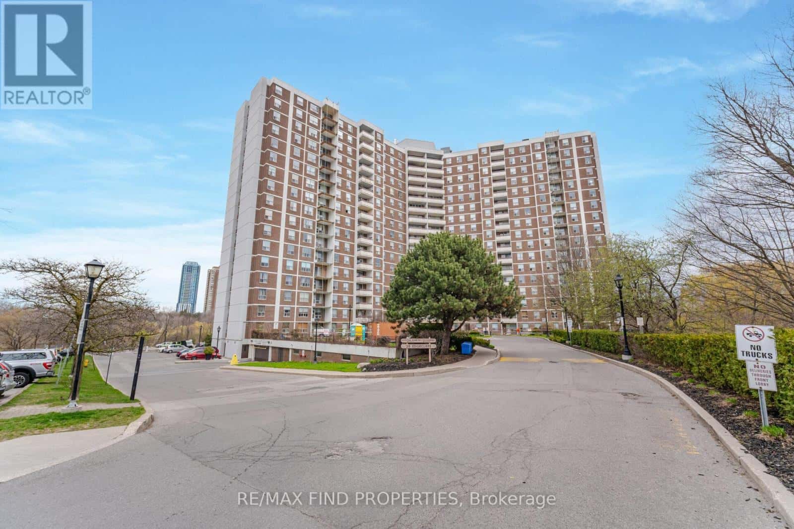 20 Edgecliffe Golfway 403