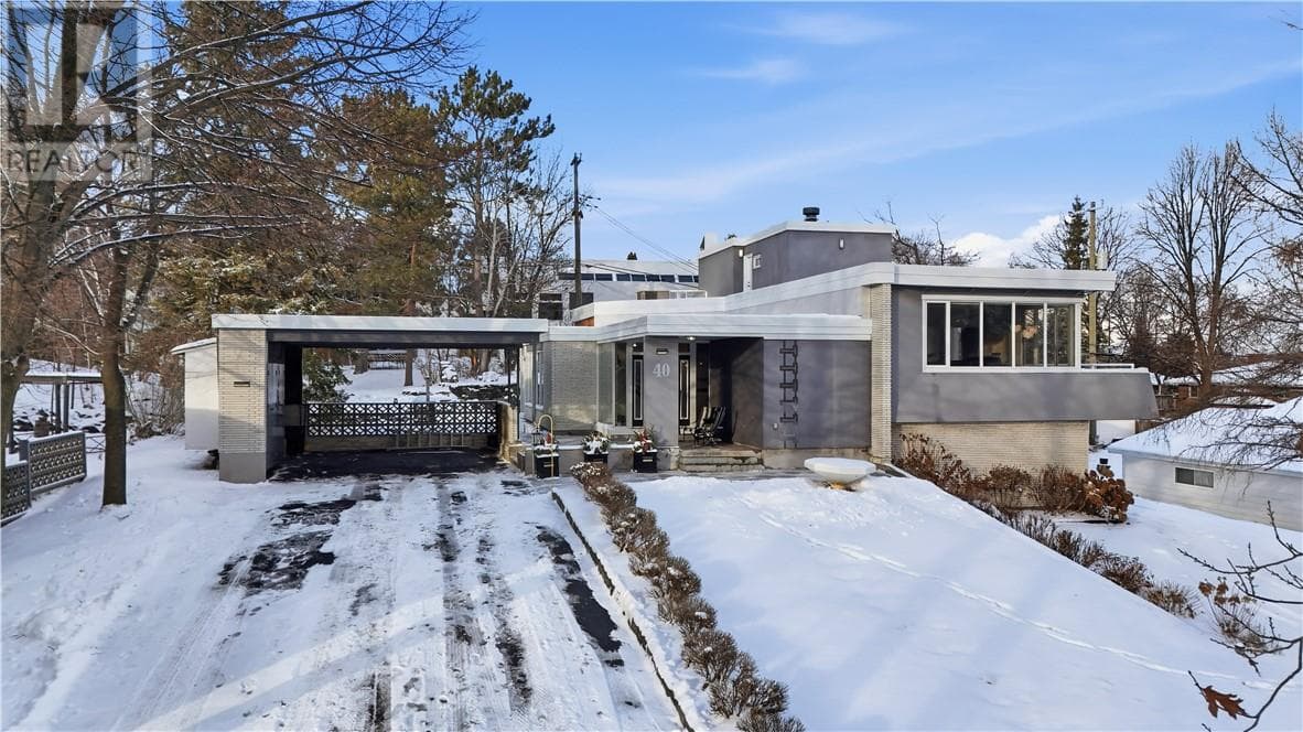 40 Lakeview Drive — Sudbury, Ontario - Main photo