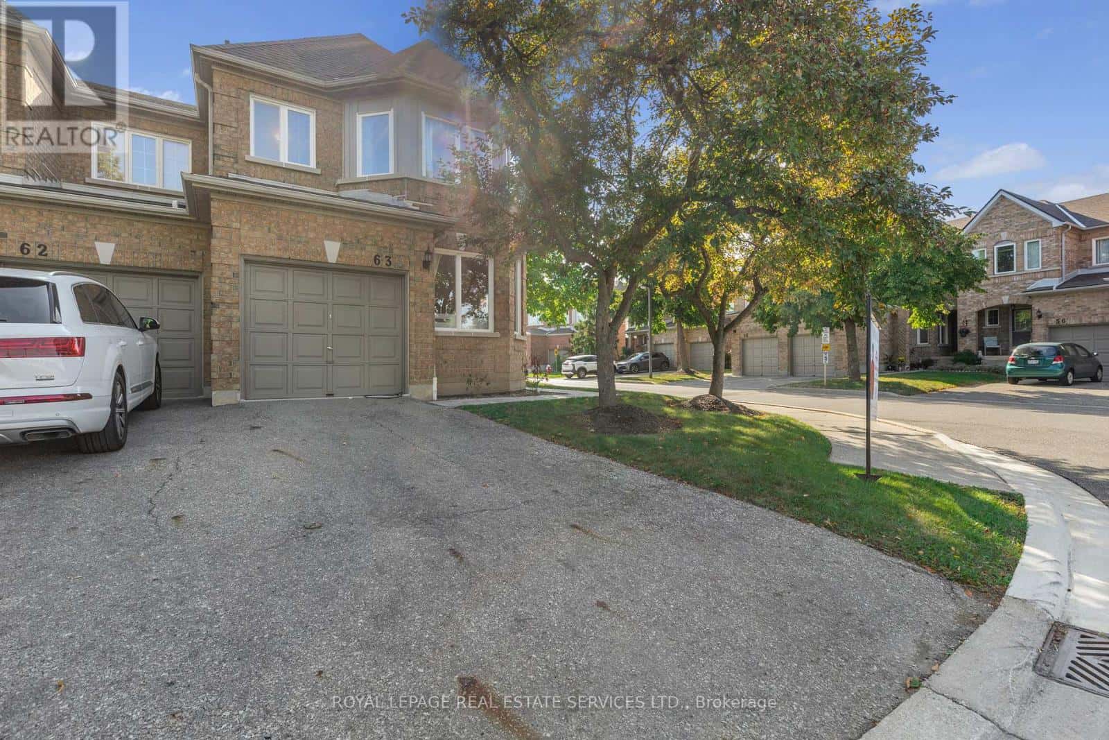 63 - 5230 GLEN ERIN DRIVE — Mississauga (Central Erin Mills), Ontario - Photo 2 of 48
