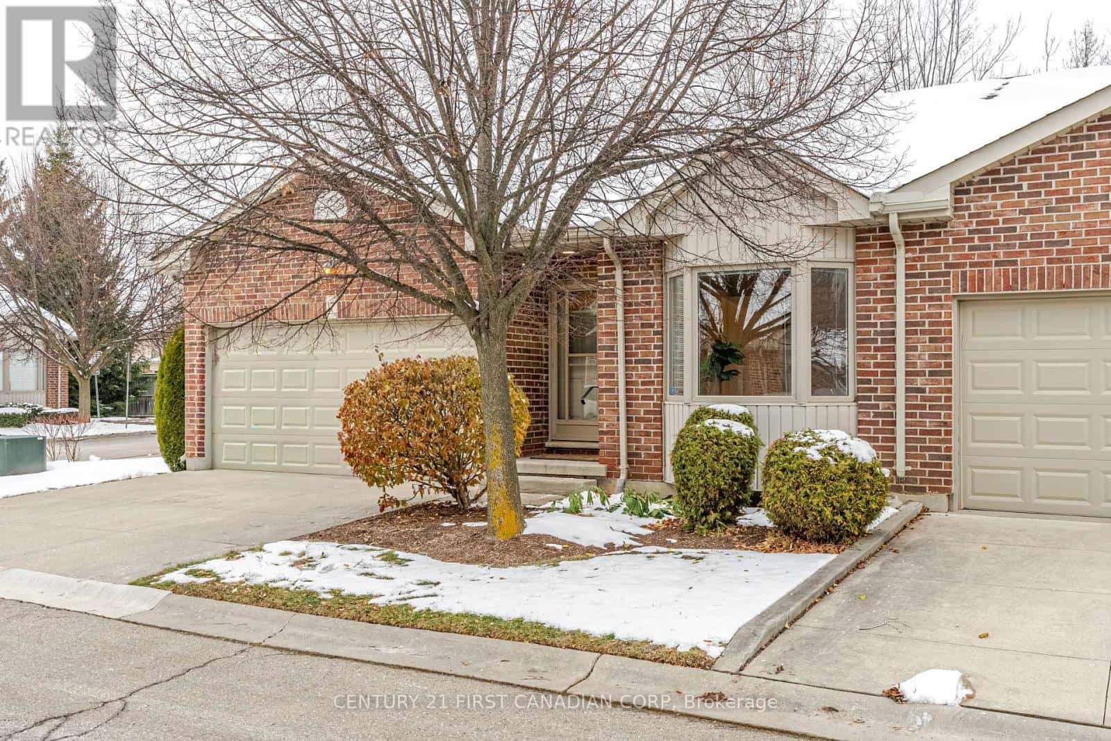 17 - 95 CAPULET LANE — London North (North M), Ontario - Photo 4 of 41