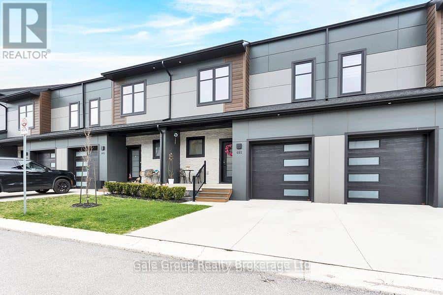 602 - 361 QUARTER TOWN LINE — Tillsonburg, Ontario - Photo 2 of 44