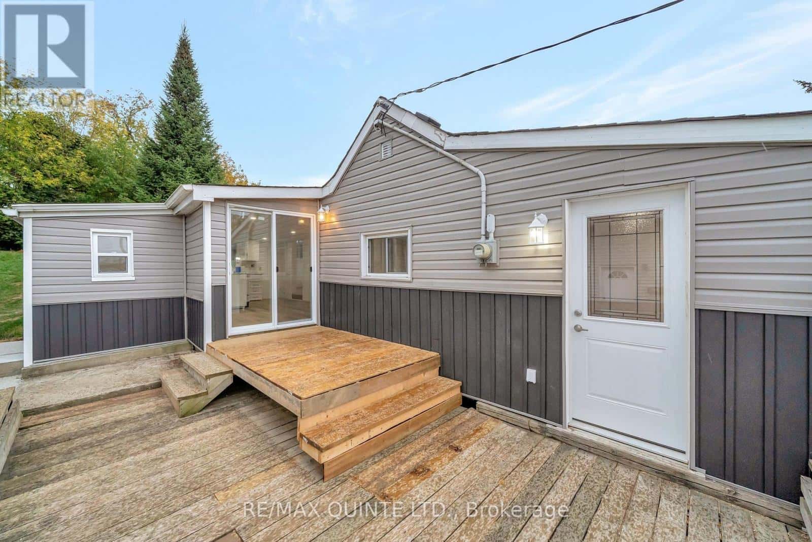 78 WALLBRIDGE CRES CRESCENT — Belleville (Belleville Ward), Ontario - Photo 4 of 26