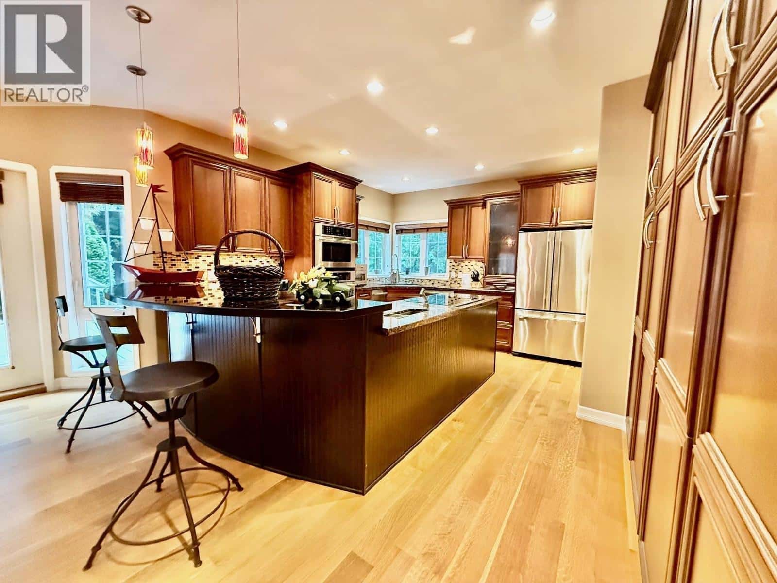 1356 ROBERTS CREEK ROAD — Roberts Creek, British Columbia - Photo 5 of 40