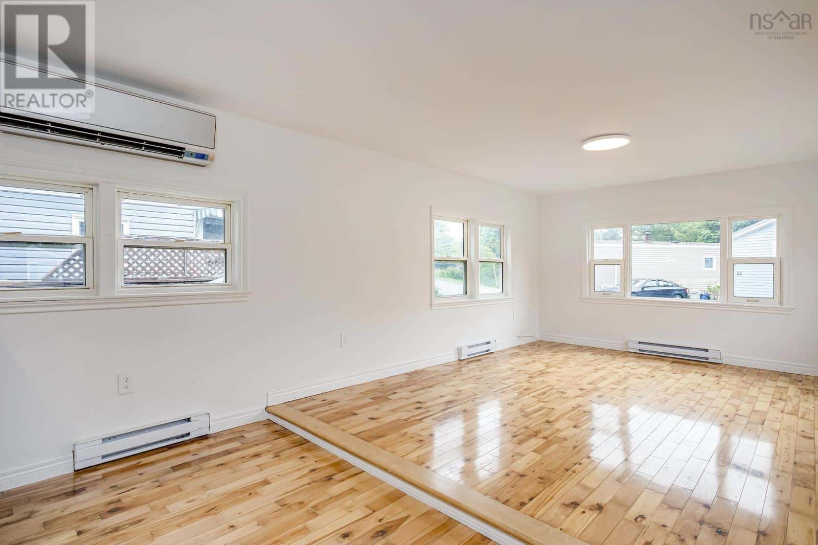 29 Chebogue Lane — Woodlawn, Nova Scotia - Photo 4 of 38