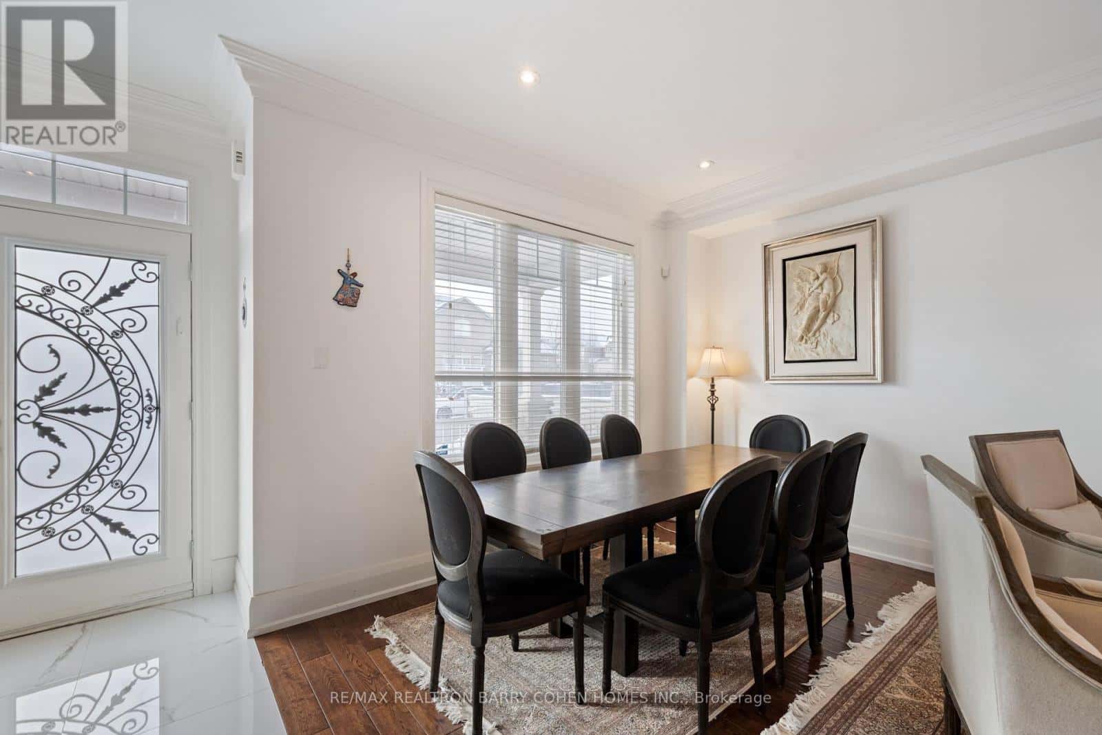 17 LOURAKIS STREET — Richmond Hill (Jefferson), Ontario - Photo 3 of 36